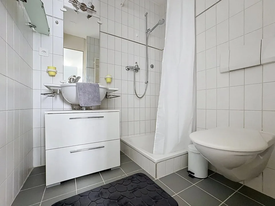 Studio möbliert im Zentrum von Sierre - sofort verfügbar – Foto 5 von 6