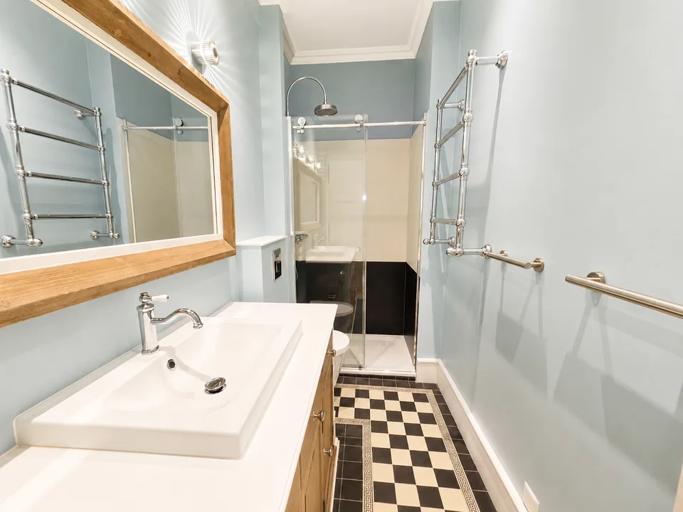 Manoir historique de 7 pièces à Lonay – disponible immédiatement – photo 10 sur 11