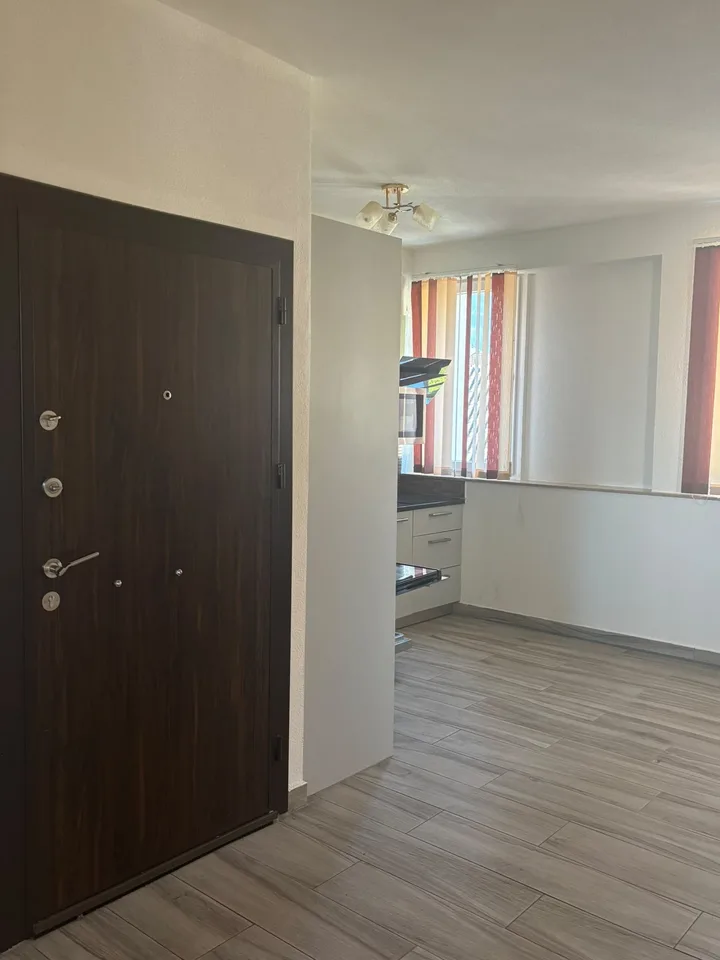 Wohnung mit 3 Zimmern in Fleurier – Foto 4 von 7