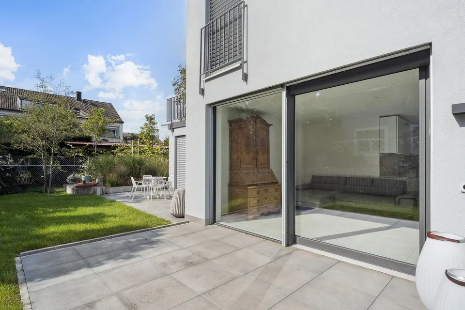 Stilvolle 4.5-Zimmer-Gartenwohnung in Riehen – Foto 7 von 9