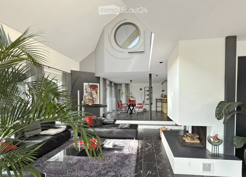 4.5 Zi.-Einfamilienhaus mit Charme, Weitsicht und Lebensqualität – Foto 3 von 9