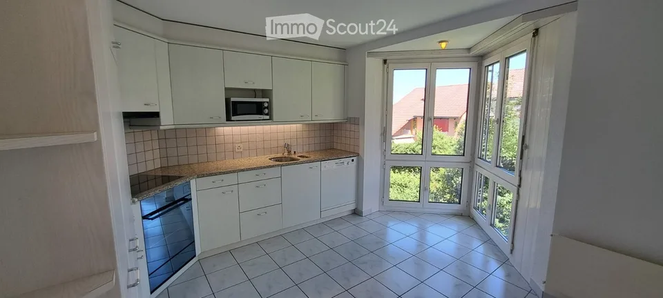Grosszügige 4 ½ Zimmer Wohnung – Foto 7 von 14