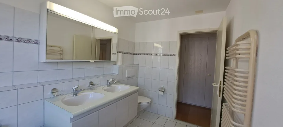 Grosszügige 4 ½ Zimmer Wohnung – Foto 12 von 14