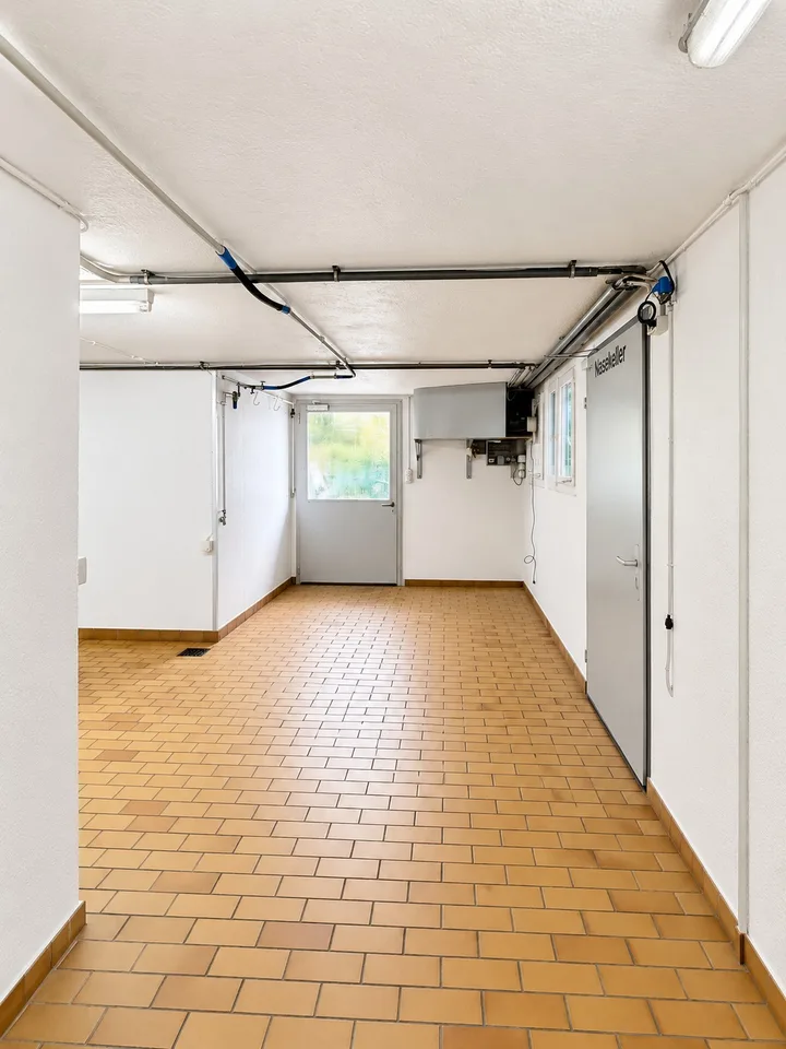Charmante Ladenfläche mit Tradition und Potenzial in Oberrieden – Foto 6 von 13