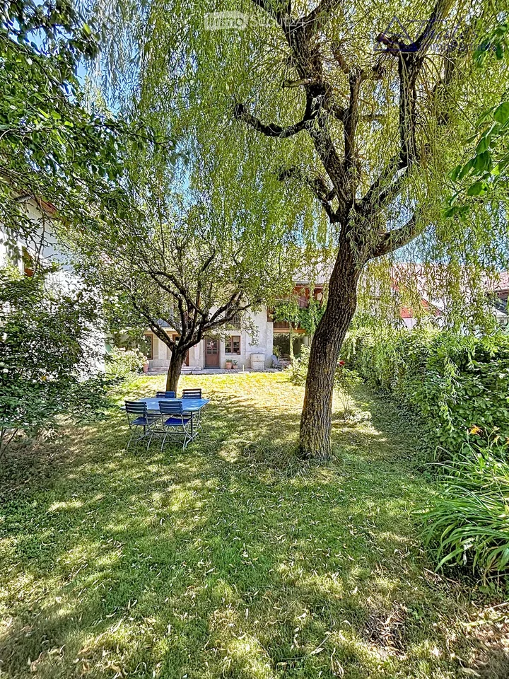Une demeure de charme au cœur d’un hameau préservé – photo 16 sur 16