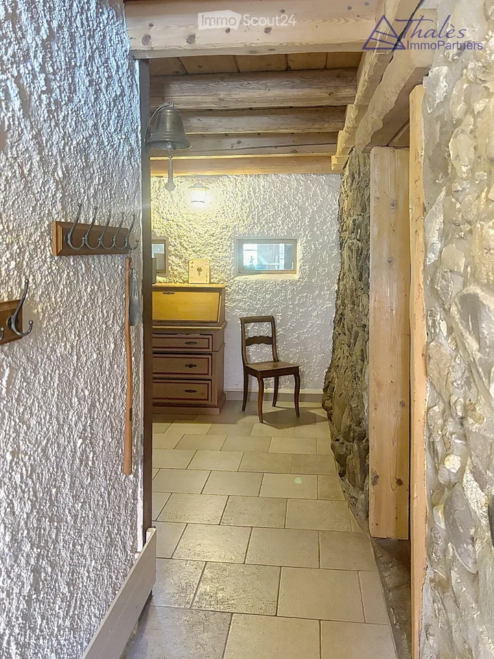 Une demeure de charme au cœur d’un hameau préservé – photo 5 sur 16