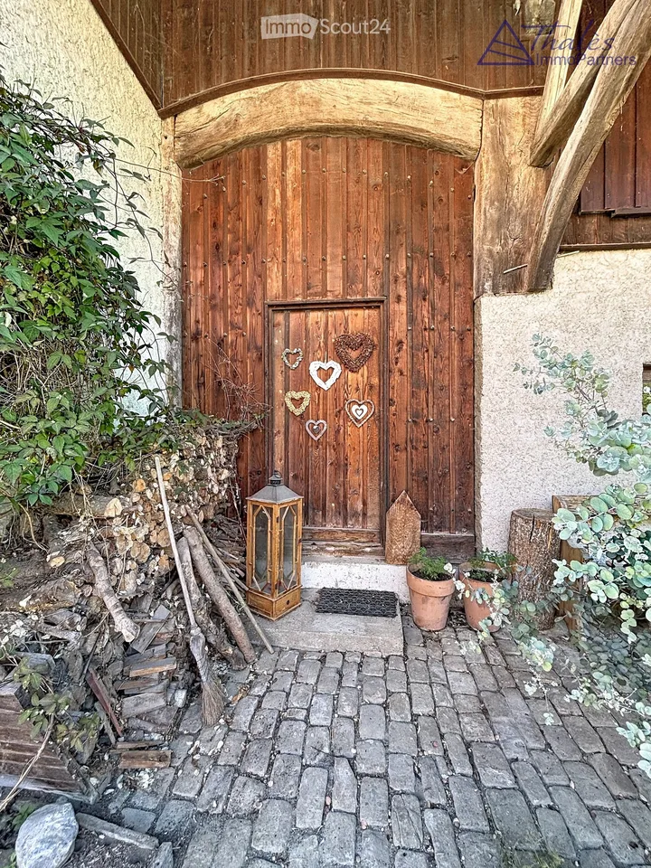 Une demeure de charme au cœur d’un hameau préservé – photo 11 sur 16