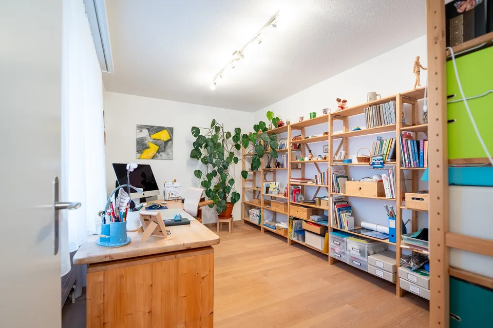 Grosszügige 5.5-Zimmer-Gartenwohnung inkl. Tiefgaragenparkplatz und Bastelraum – Foto 13 von 20