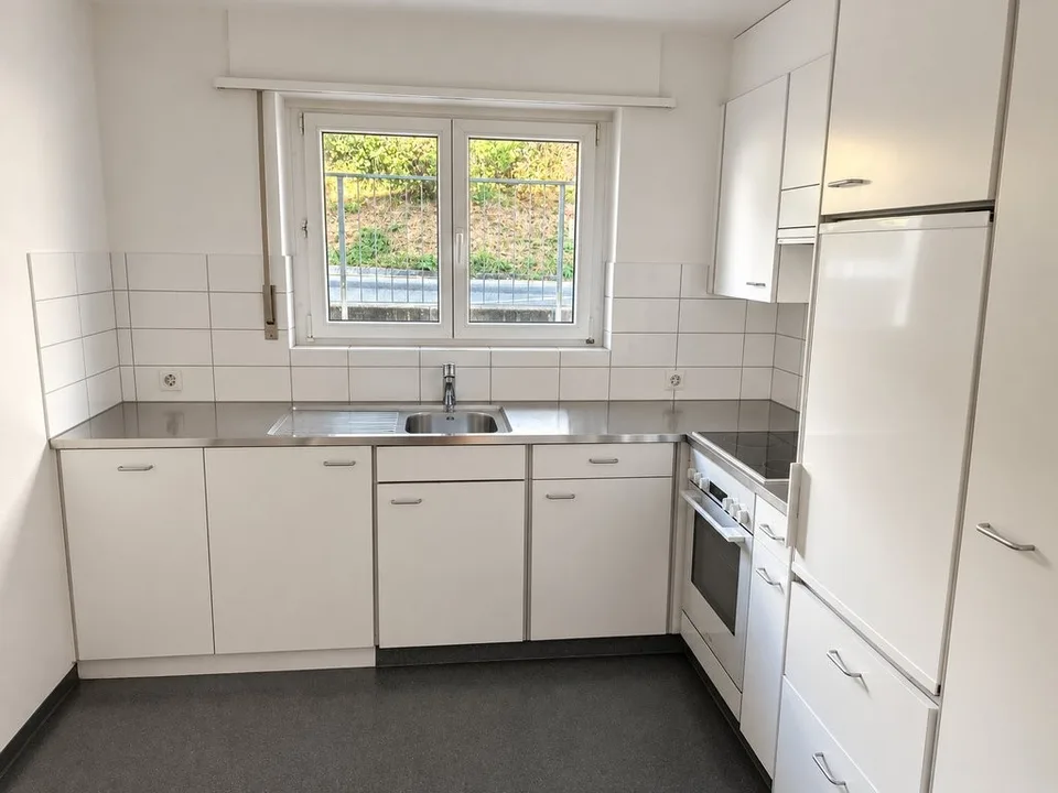 Charmante 4-Zimmer-Wohnung an ruhiger Lage – Foto 2 von 8