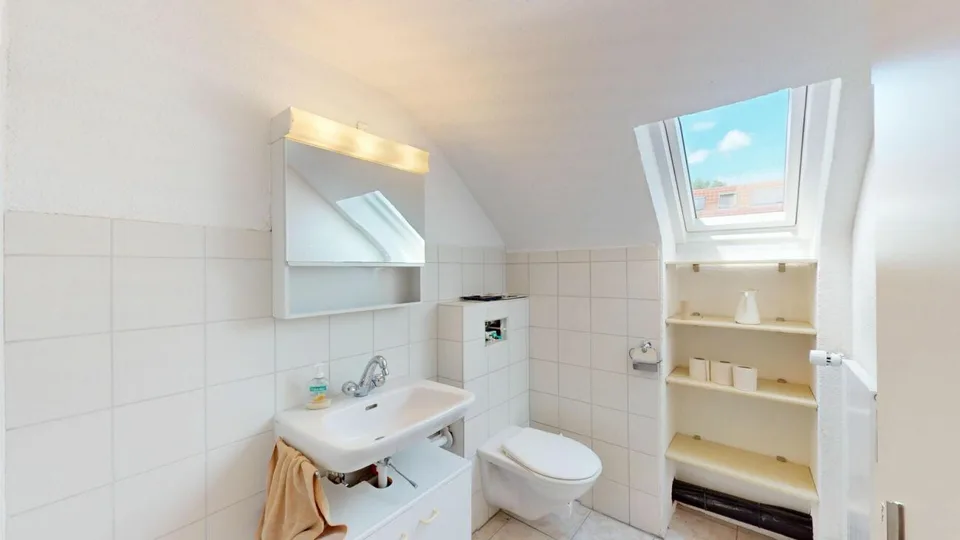 Bureau attractif au 2ème étage dans un emplacement central à Augst – photo 7 sur 8