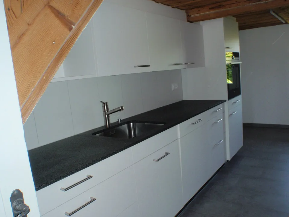 Charmant appartement maisonnette 4.5 pièces à Müntschemier – photo 4 sur 16