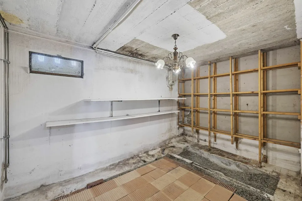 Casa indipendente 6 locali 1/2 con laboratorio e vista straordinaria a Chemin Dessous – foto 25 di 42