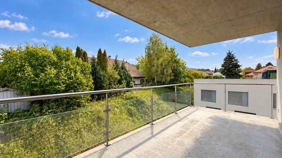 Appartamento familiare all'ultimo piano con vista sulle Prealpi – foto 5 di 12