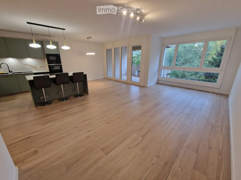 Selten in Meyrin – Superbe 5 Zimmer von 112 m² komplett renoviert – Foto 2 von 8