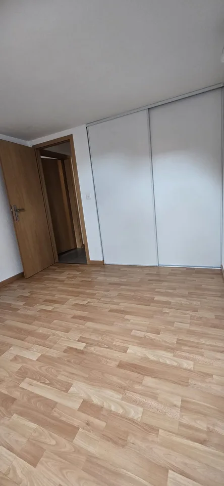Zu vermieten – Geräumige 4-Zimmer-Wohnung renoviert – Rue de France 16, Le Locle – Foto 11 von 18