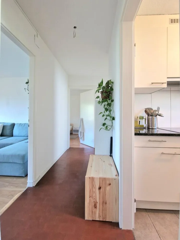 Wunderschöne, moderne Wohnung mit Balkon an zentraler Lage – Foto 2 von 10