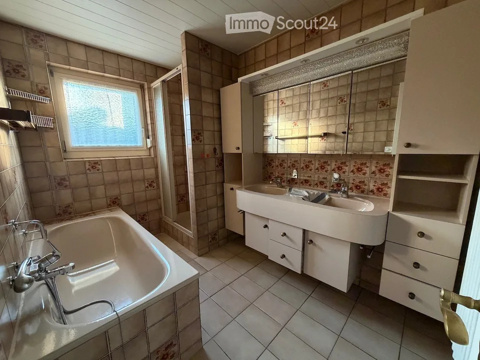 Casa a due famiglie a Emmen – foto 13 di 20