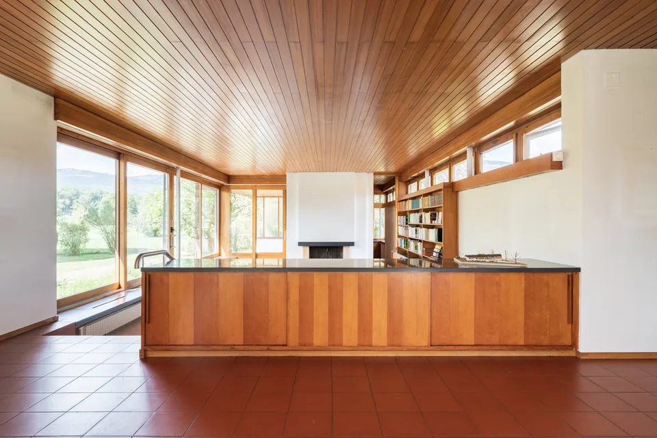 Imponente e familiare tenuta nello stile "mid-century modern" – foto 12 di 30
