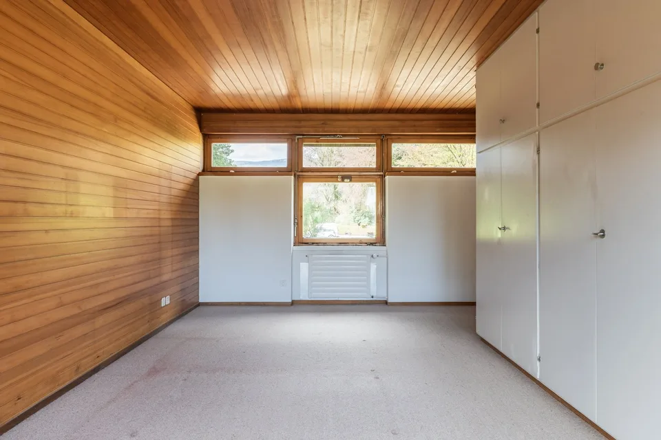 Imponente e familiare tenuta nello stile "mid-century modern" – foto 22 di 30