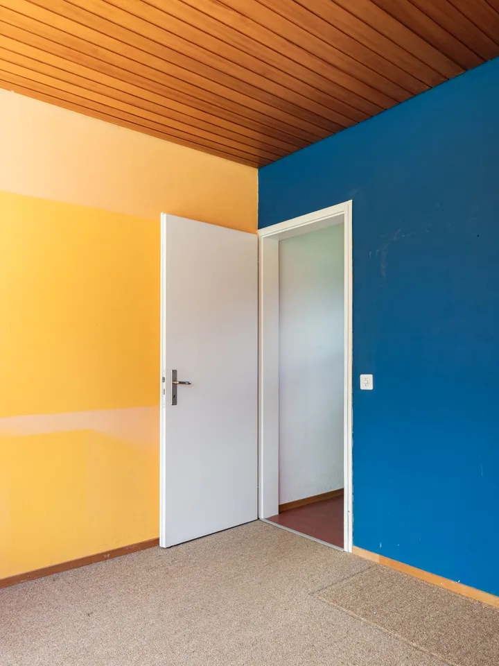 Imponente e familiare tenuta nello stile "mid-century modern" – foto 9 di 30