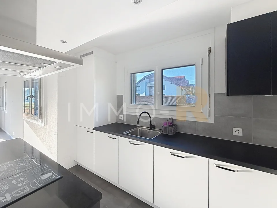 Schönes Apartment mit 4,5 Zimmern, komplett renoviert – Foto 2 von 10