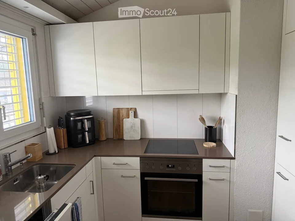 3.5-Zimmer-Maisonettewohnung Mobliert – Foto 2 von 4