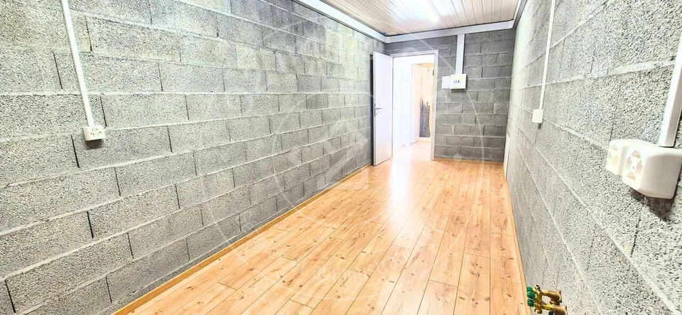 Zu vermieten in Ursy - Gewerbe-/Bürolocal von 113 m² mit Mezzanine – Foto 7 von 8