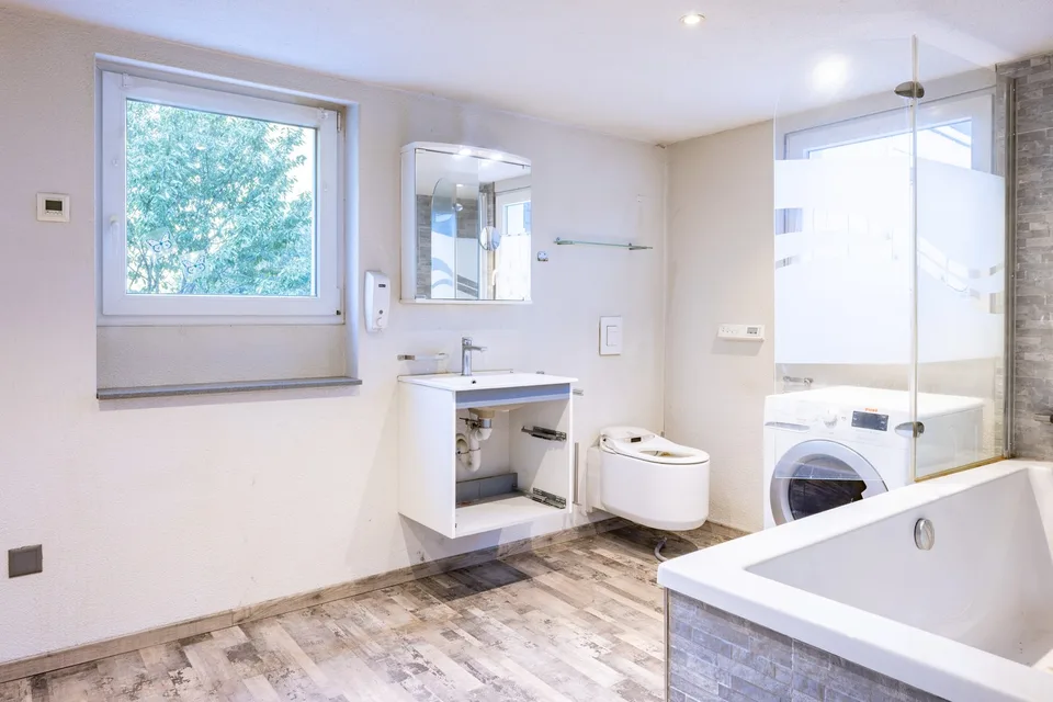 Zweifamilienhaus in der Wohnzone 3 in Erstfeld – Foto 7 von 14