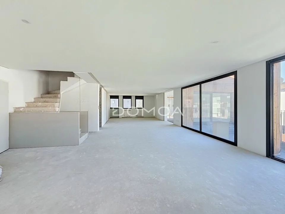 Exceptionnel triplex de 6,5 pièces au coeur d'une ferme rénovée – photo 6 sur 13