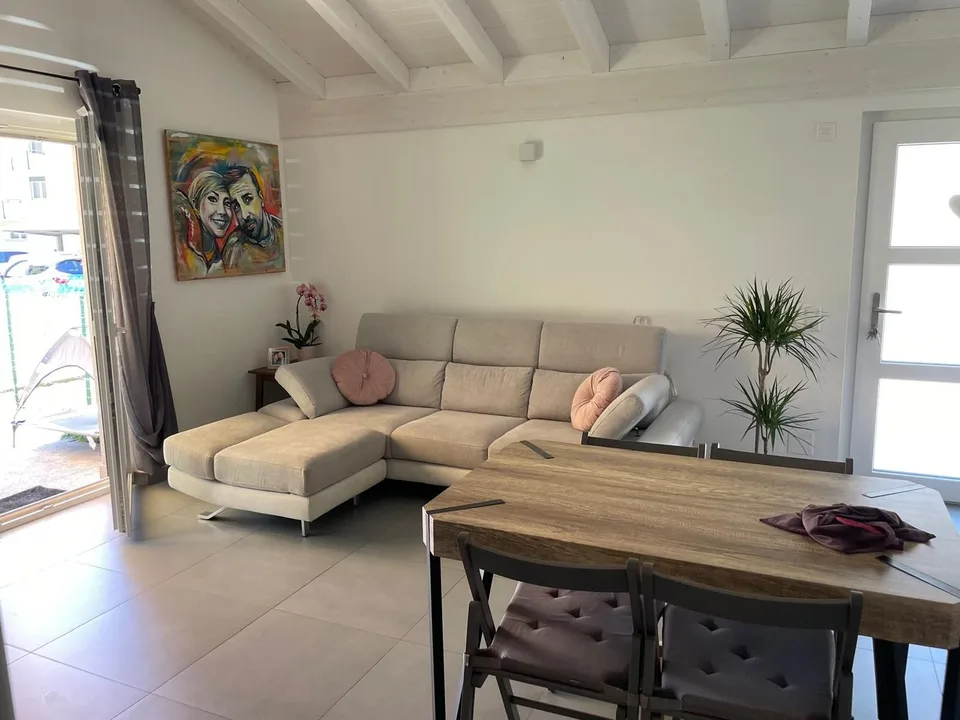 Modern house in Riviera – Nosícc – photo 4 of 7