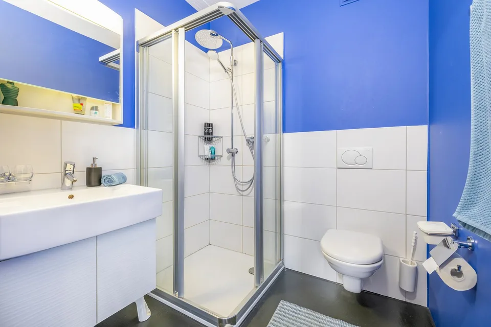 Loft de toit exclusif de 4,5 pièces sur 2 étages – vie tendance avec style – photo 10 sur 19