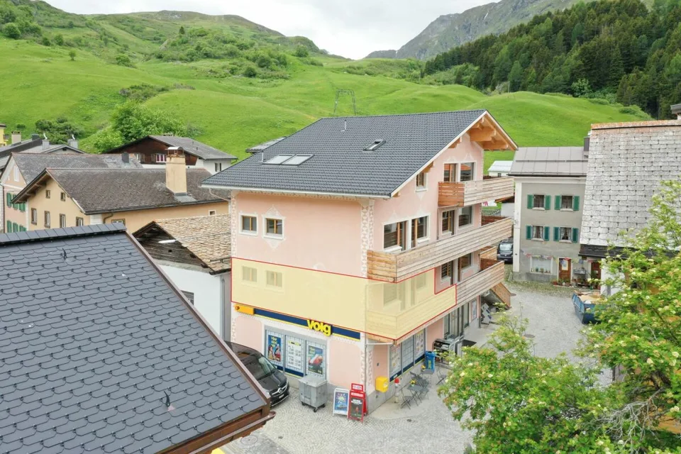 Renovated 2.5-room holiday apartment on the 1st floor in close proximity to the mountain railway station – photo 2 of 12