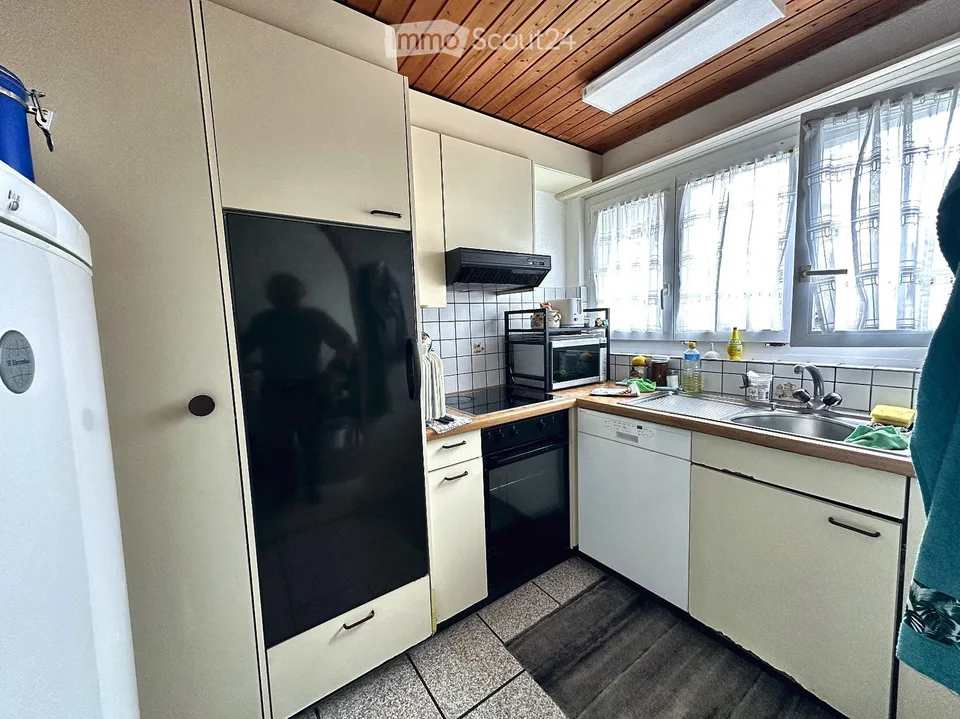 4.5-Zimmer-Wohnung mit grossen Balkon in Top-Lage mitten im Dorf – Foto 3 von 7