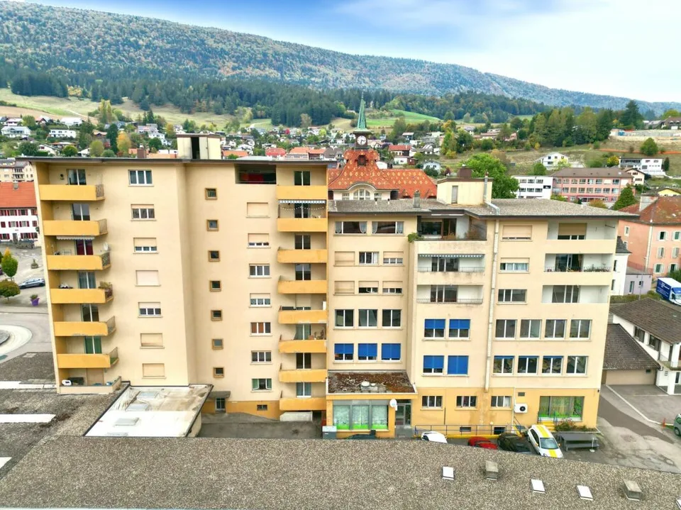 Malleray, Mietshaus mit 6,65% Rendite – Foto 2 von 18