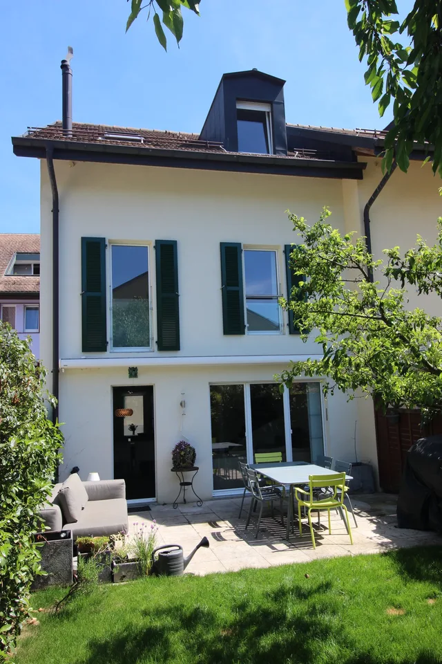 Maison mitoyenne de 6 pièces à Vich/Gland – Confort moderne et cadre paisible – photo 16 sur 16