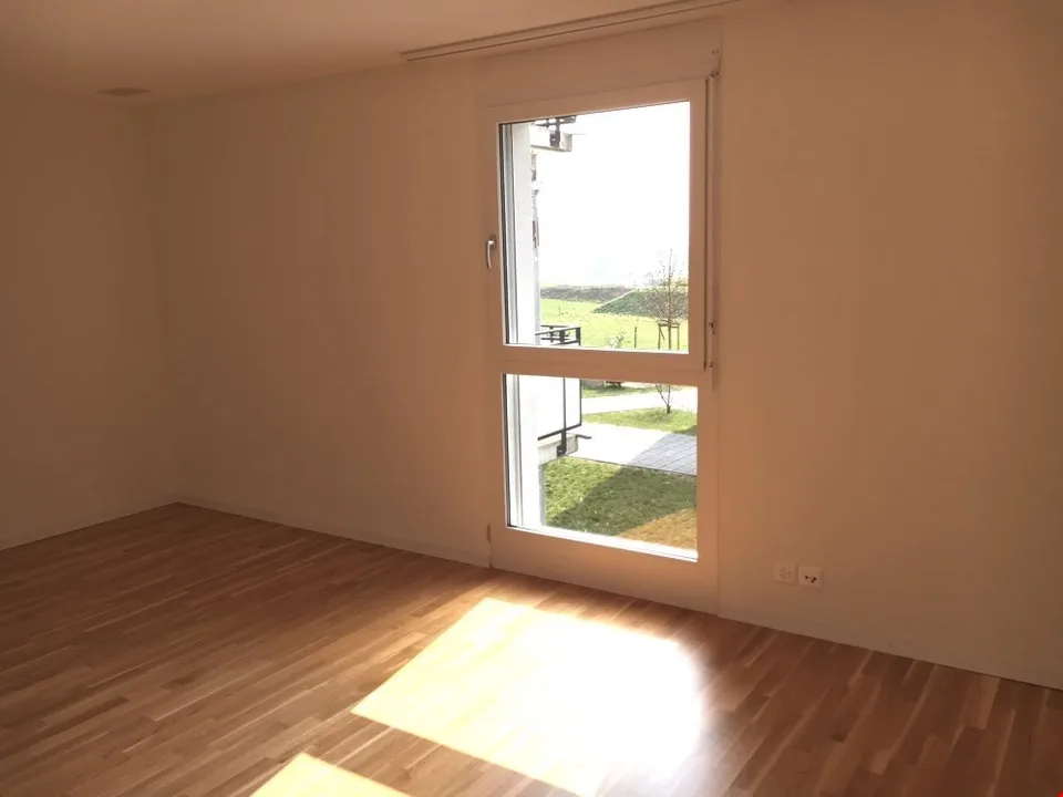 Moderne 3.5-Zimmerwohnung mit Balkon – Foto 8 von 13