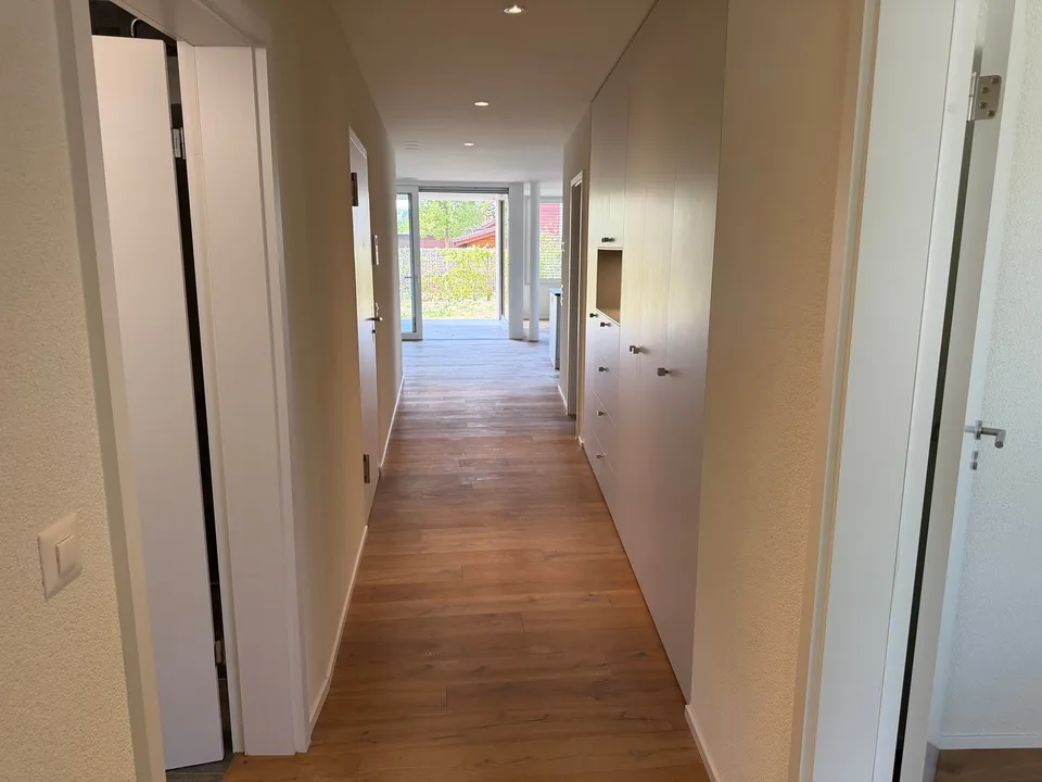 Appartamento di giardino moderno 3.5 locali a Frick – 100 m² di comfort abitativo con area di soggiorno coperta – foto 17 di 20