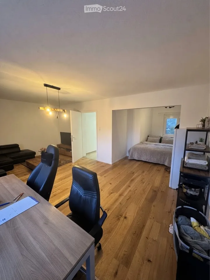Moderne 1,5-Zimmer-Wohnung mit sonnigem Balkon, St. Gallen – Foto 2 von 5