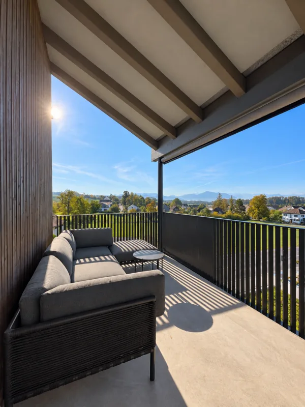 Moderne 4.5 Zimmer-Wohnung mit Weitblick – Foto 4 von 10