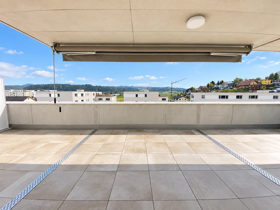 3.5-Room Attic Apartment in LEON Schötz – photo 2 of 12