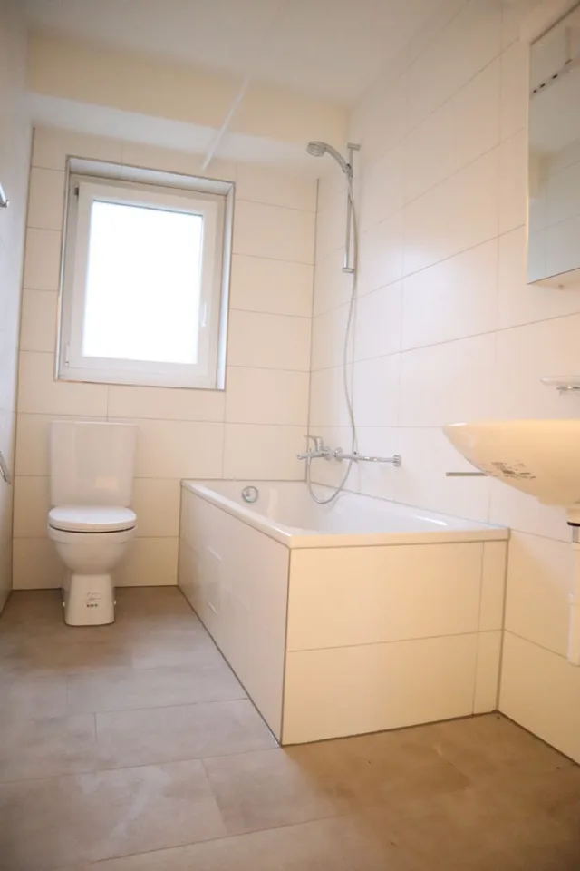 Ihr neues Zuhause an bevorzugter Lage, Nähe Waldrand! – Foto 3 von 4