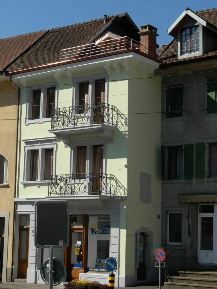 Appartamento di 1,5 locali mansardato al 3° piano con balcone – foto 2 di 6