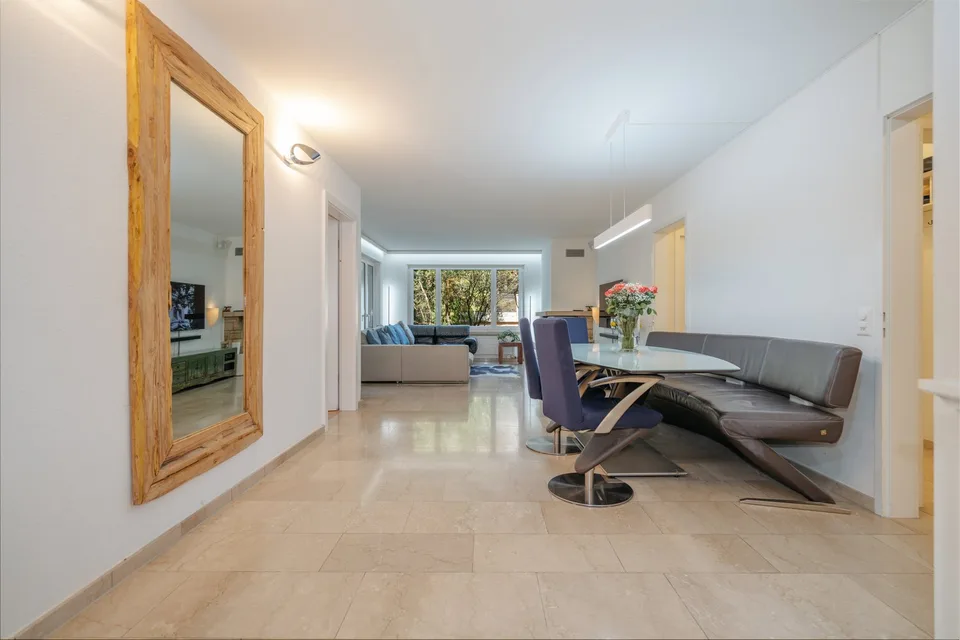 3½-Zimmer-Wohnung und riesiger Hobbyraum - 97 m² zum Wohnen. 80 m² für Ihre Ideen – Foto 5 von 13