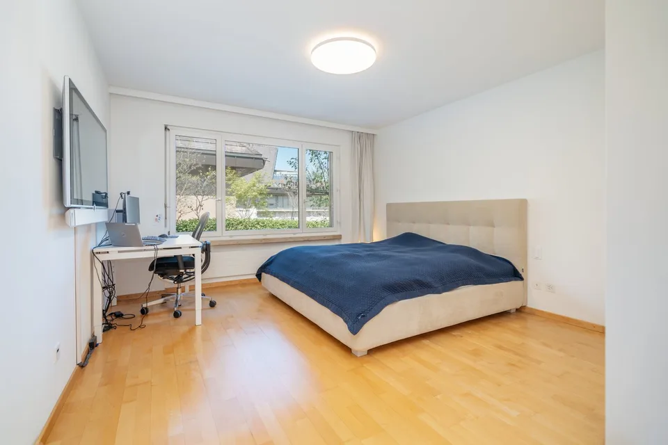 3½-Zimmer-Wohnung und riesiger Hobbyraum - 97 m² zum Wohnen. 80 m² für Ihre Ideen – Foto 6 von 13
