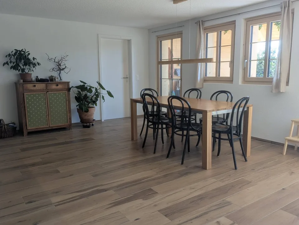 4.5 Zimmer Wohnung in Rüfenacht BE – Foto 3 von 10