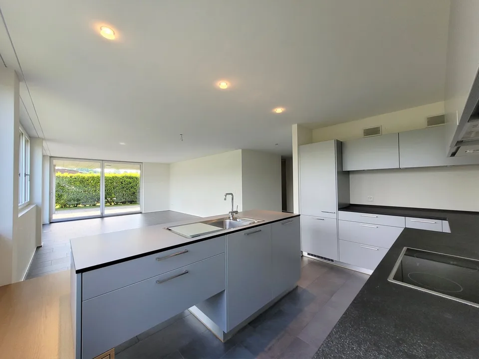 Appartamento di 4,5 locali al piano terra con posto giardino – foto 5 di 12
