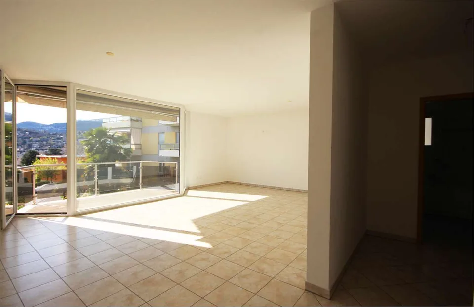 Viganello: geräumige 4,5-Zimmer-Wohnung in der Nähe aller Dienstleistungen – Foto 2 von 10