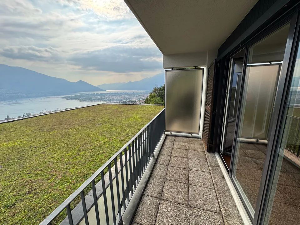 Charmante 1.5-Zimmer-Wohnung mit Balkon und Seeblick in Minusio – foto 4 di 8