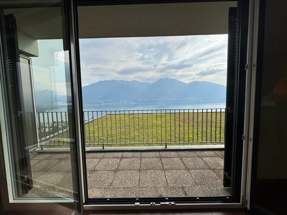 Charmante 1.5-Zimmer-Wohnung mit Balkon und Seeblick in Minusio – foto 3 di 8