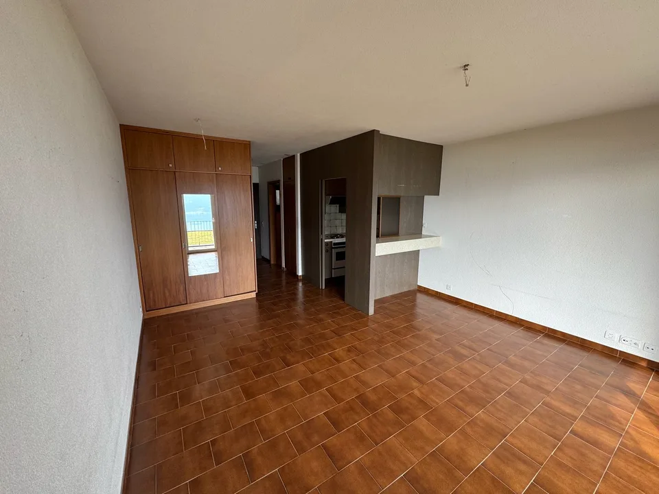 Charmante 1.5-Zimmer-Wohnung mit Balkon und Seeblick in Minusio – foto 6 di 8
